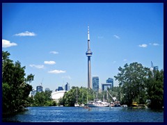 Toronto Islands from the tour boat 011